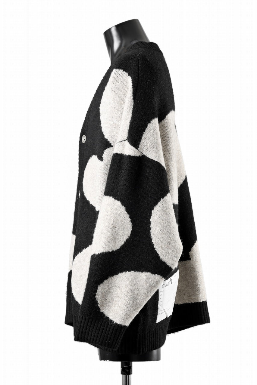 A.F ARTEFACT POLKA PATTERN BLEND KNIT CARDIGAN (BLACK x BEIGE)