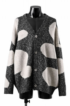 画像をギャラリービューアに読み込む, A.F ARTEFACT POLKA PATTERN BLEND KNIT CARDIGAN (GREY x BEIGE)