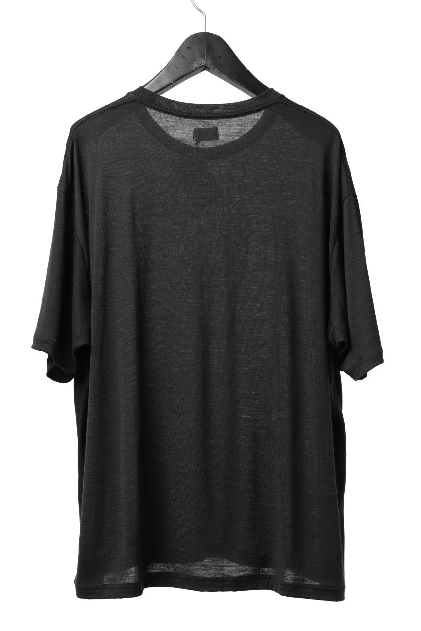 Load image into Gallery viewer, CAPERTICA OVERSIZED S/S TEE / SUPER 120s WASHABLE WOOL JERSEY (DARKNESS)