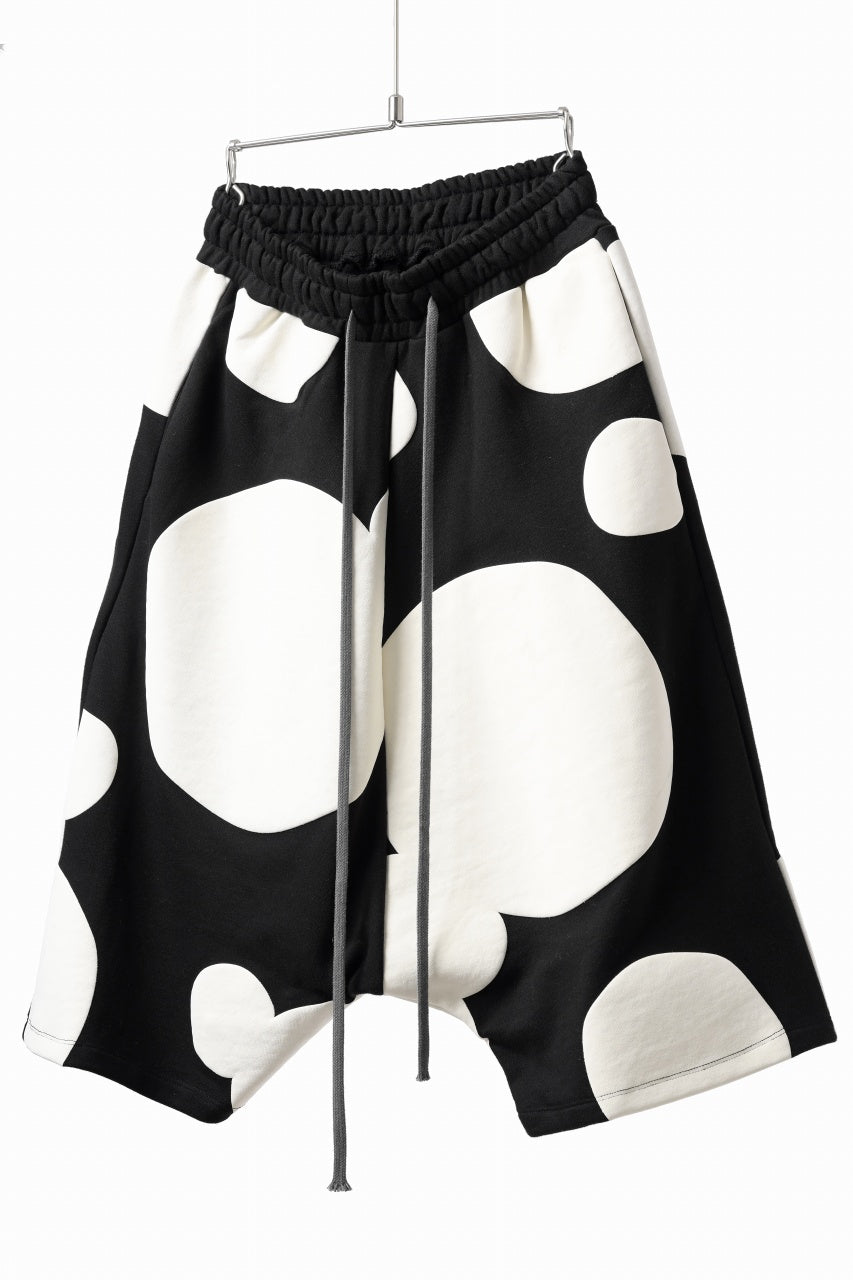 A.F ARTEFACT POLKA PATTERN SWEAT SAROUEL SHORTS (BLACK)