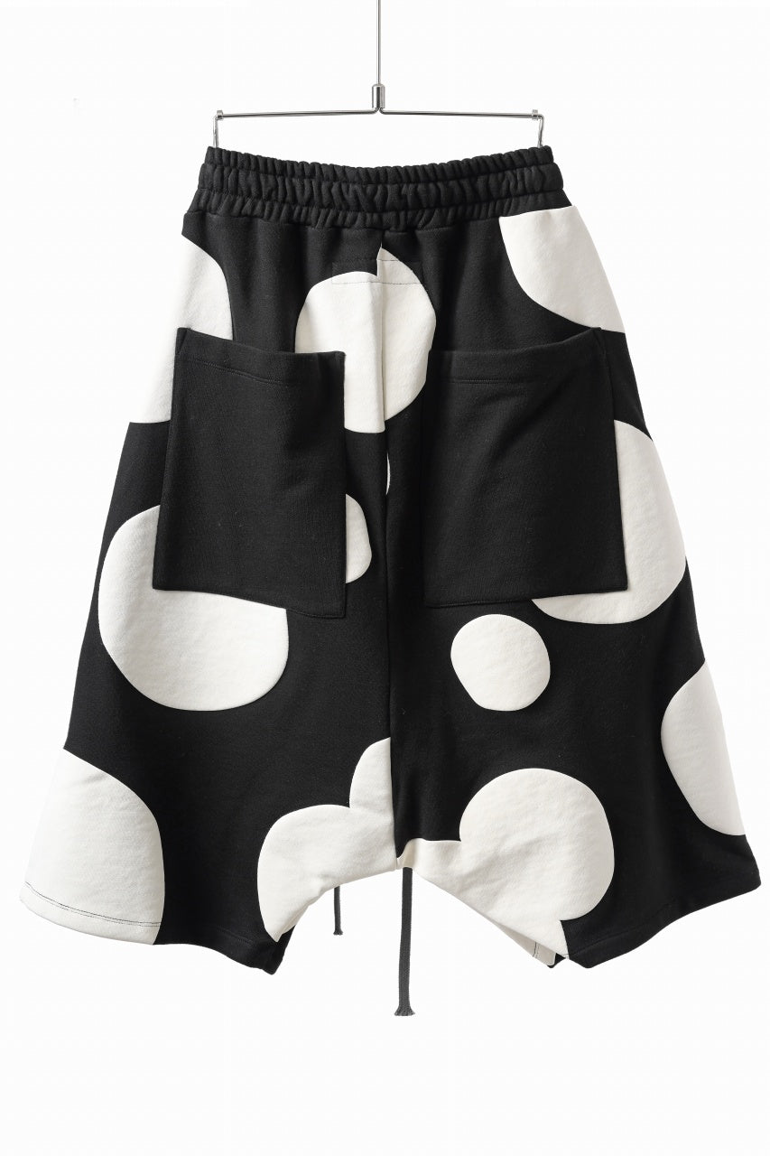 画像をギャラリービューアに読み込む, A.F ARTEFACT POLKA PATTERN SWEAT SAROUEL SHORTS (BLACK)