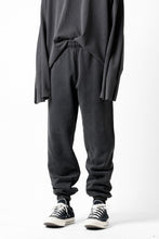 画像をギャラリービューアに読み込む, entire studios HEAVY JOGGER SWEAT PANTS (WASHED BLACK)