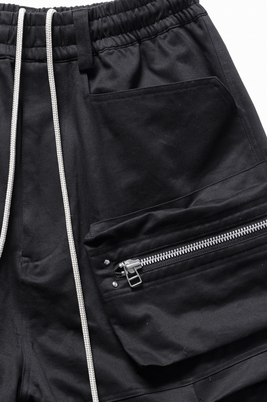 Load image into Gallery viewer, A.F ARTEFACT MONSTER TUCKE SHORTS / SOFT CHINO CLOTH (BLACK)