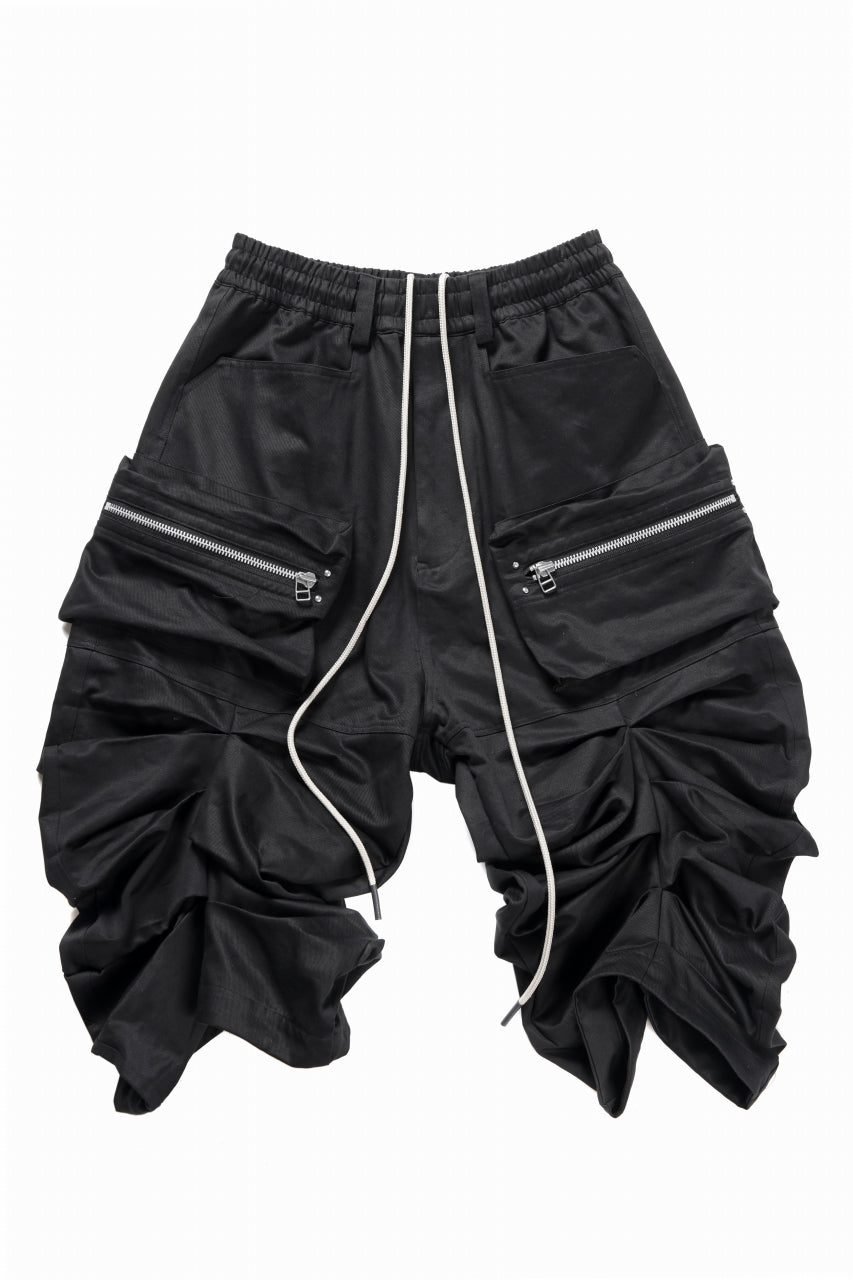 Load image into Gallery viewer, A.F ARTEFACT MONSTER TUCKE SHORTS / SOFT CHINO CLOTH (BLACK)