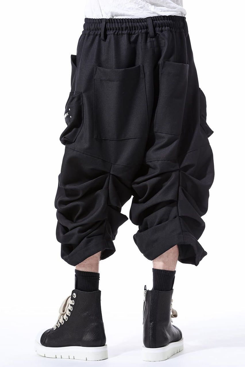 Load image into Gallery viewer, A.F ARTEFACT MONSTER TUCKE SHORTS / SOFT CHINO CLOTH (BLACK)