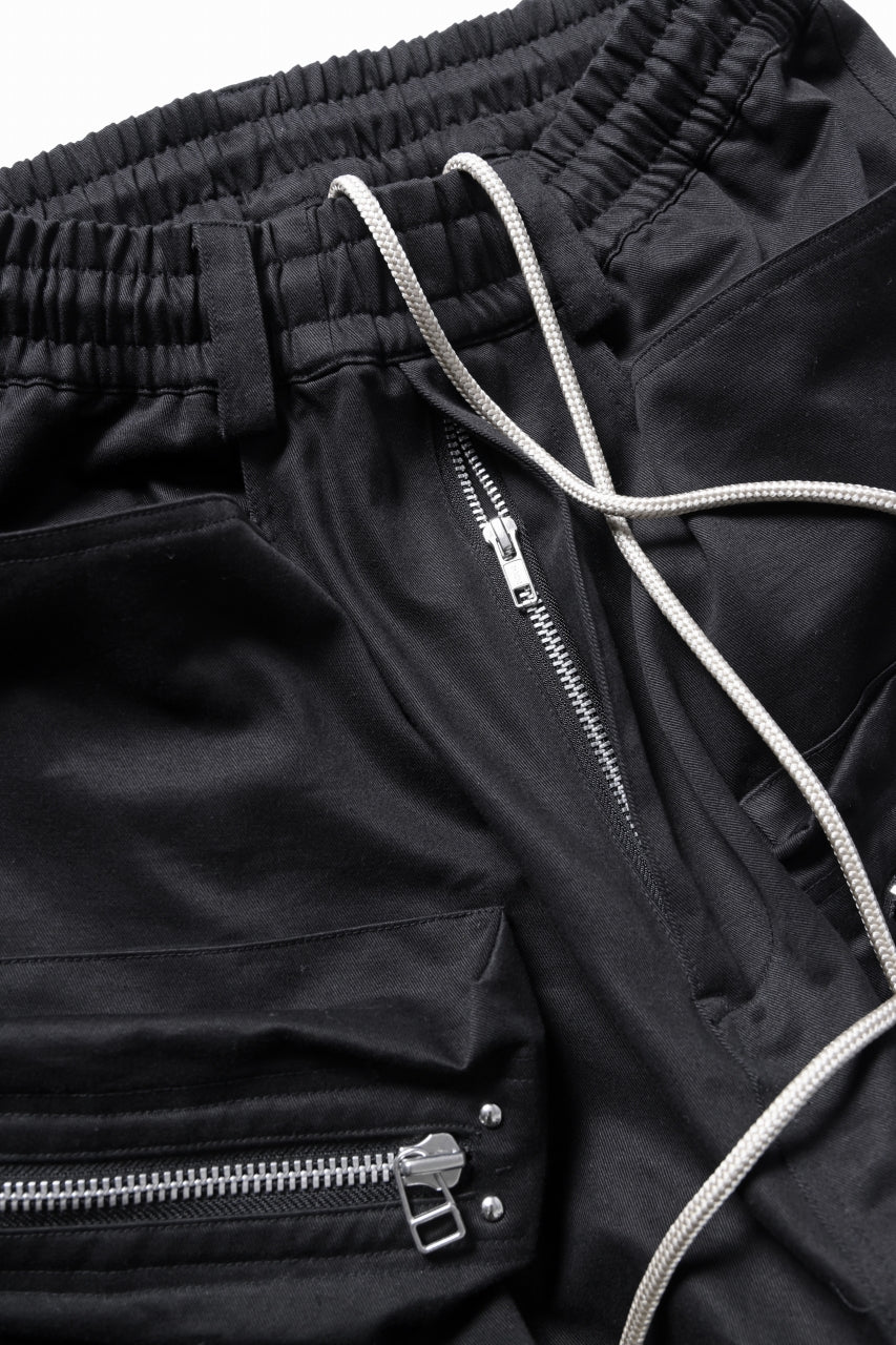 Load image into Gallery viewer, A.F ARTEFACT MONSTER TUCKE SHORTS / SOFT CHINO CLOTH (BLACK)