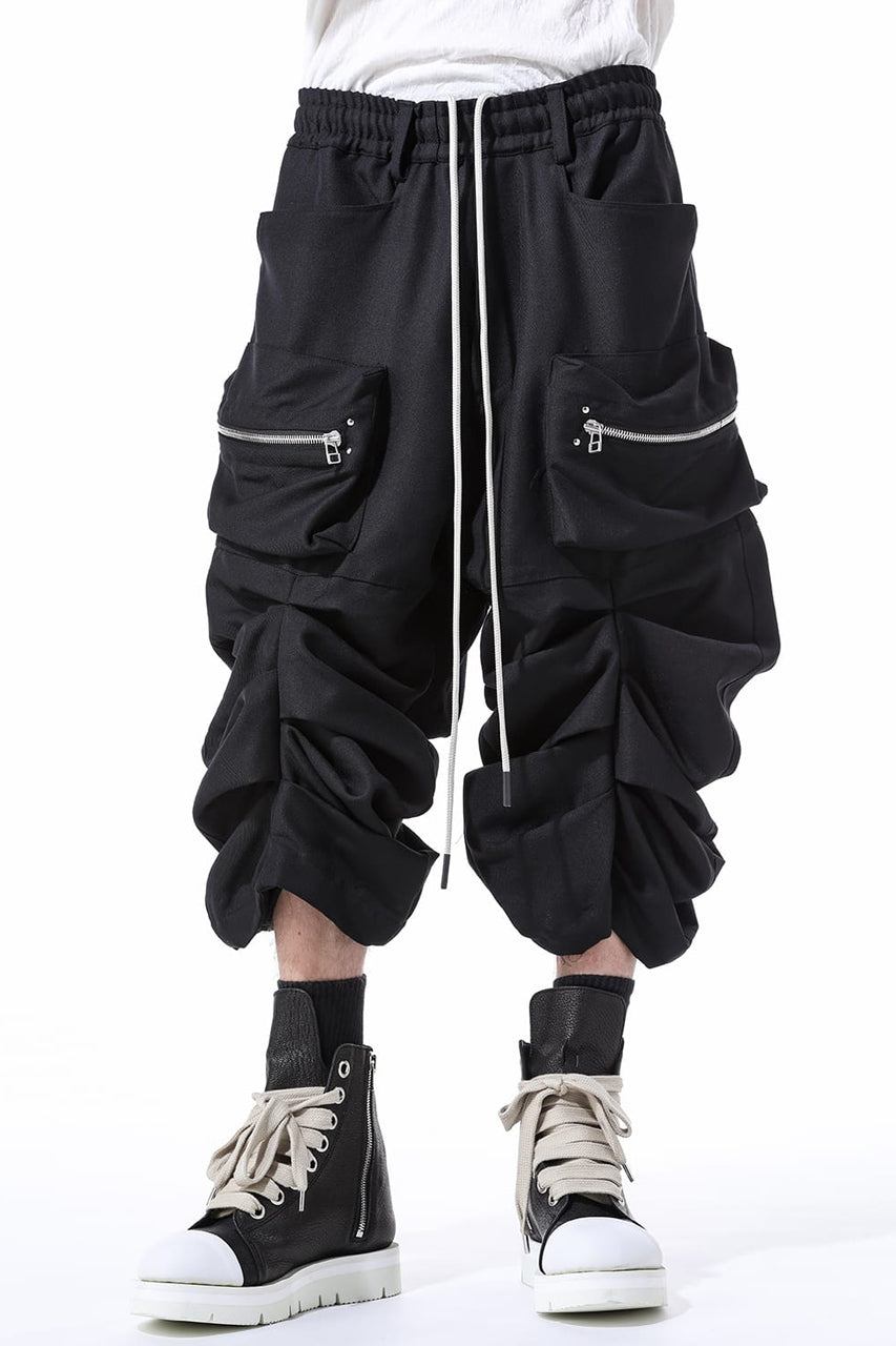 Load image into Gallery viewer, A.F ARTEFACT MONSTER TUCKE SHORTS / SOFT CHINO CLOTH (BLACK)