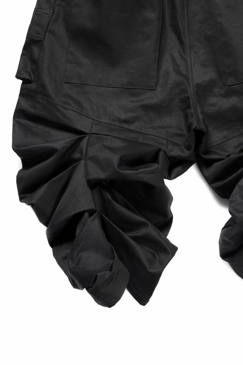 Load image into Gallery viewer, A.F ARTEFACT MONSTER TUCKE SHORTS / SOFT CHINO CLOTH (BLACK)
