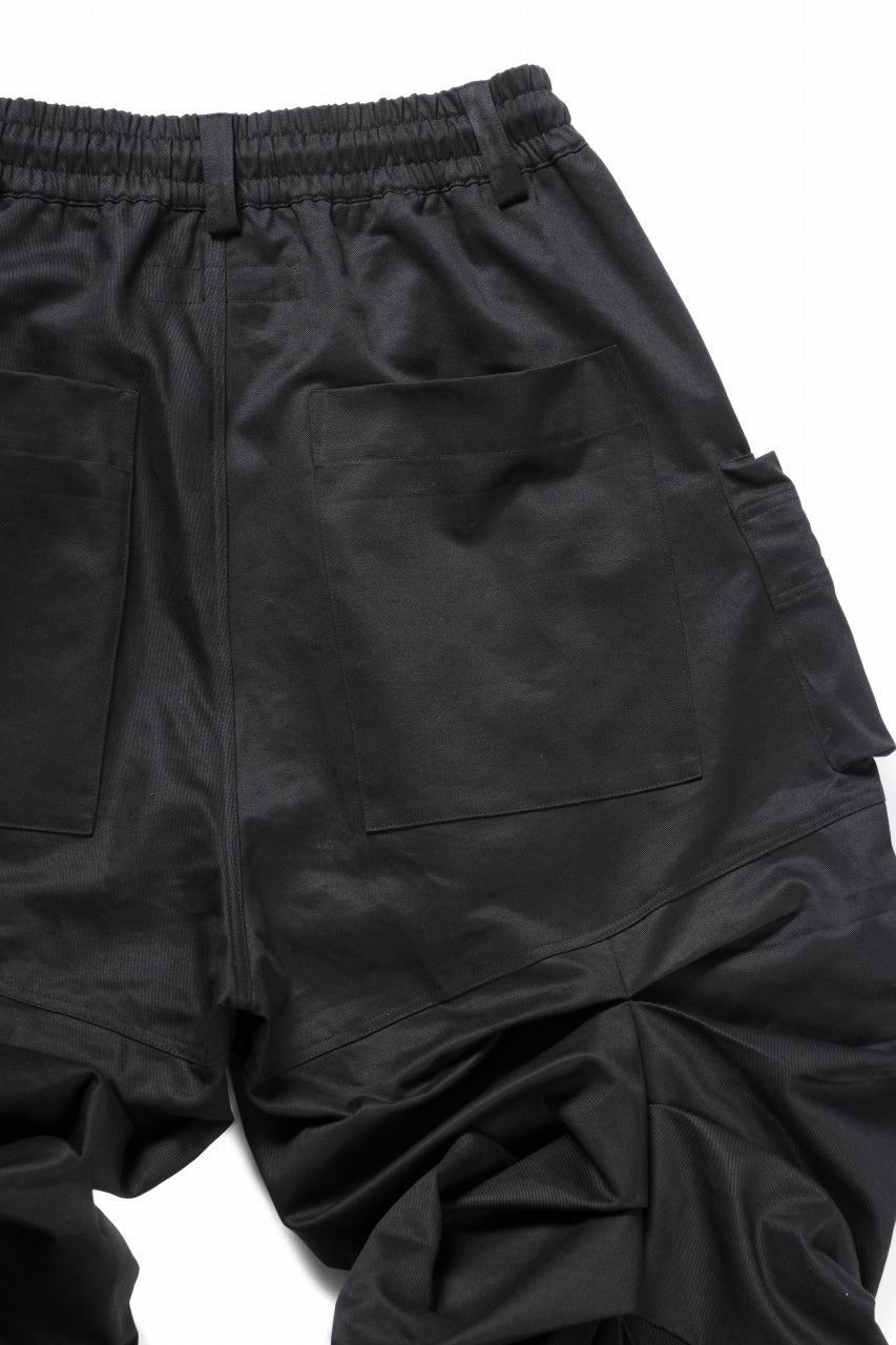 Load image into Gallery viewer, A.F ARTEFACT MONSTER TUCKE SHORTS / SOFT CHINO CLOTH (BLACK)