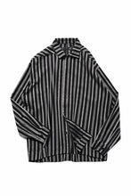 Load image into Gallery viewer, A.F ARTEFACT LOOSEY OVER SHIRT / HERRINGBONE LINEN STRIPE (BLACK×L.GREY)