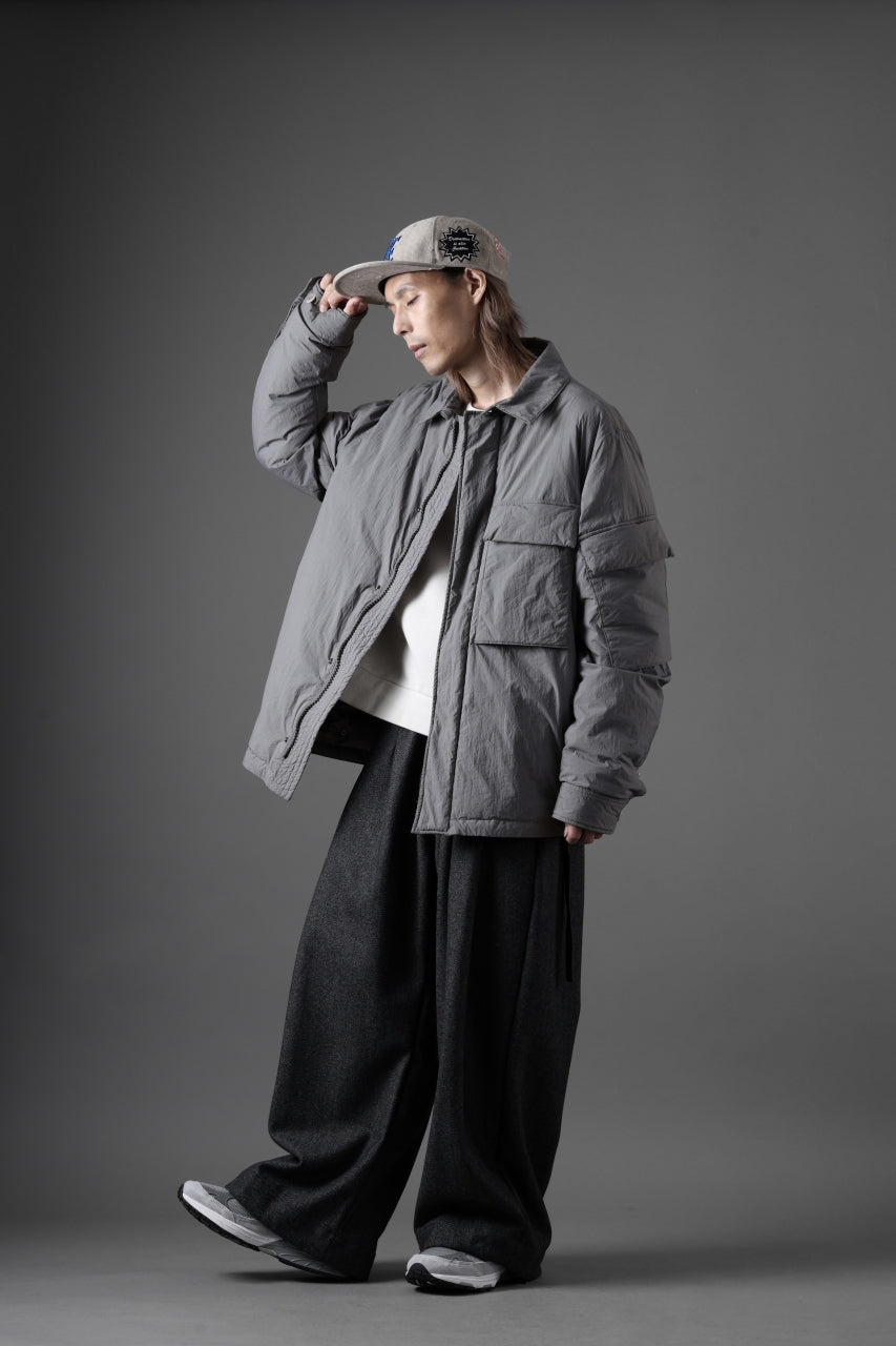 Ten c LIGHT DOWN FIELD JACKET / GARMENT DYED NYLON TACTEL (GRAY)