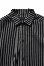 Load image into Gallery viewer, A.F ARTEFACT LOOSEY OVER SHIRT / LINEN STRIPE A (BLACK×L.GREY)