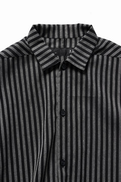 Load image into Gallery viewer, A.F ARTEFACT LOOSEY OVER SHIRT / LINEN STRIPE A (BLACK×L.GREY)