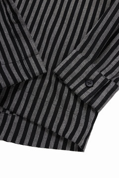 Load image into Gallery viewer, A.F ARTEFACT LOOSEY OVER SHIRT / LINEN STRIPE A (BLACK×L.GREY)