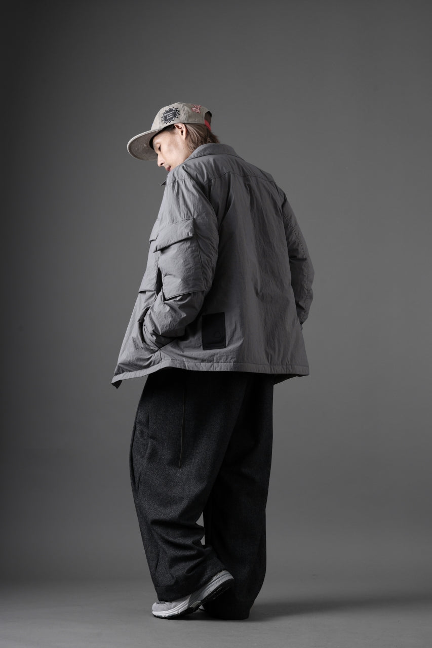 Ten c LIGHT DOWN FIELD JACKET / GARMENT DYED NYLON TACTEL (GRAY)