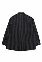 Load image into Gallery viewer, A.F ARTEFACT LOOSEY OVER SHIRT / LINEN STRIPE B (BLACK×L.GREY)