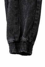 Load image into Gallery viewer, Juun.J Denim Cargo Jogger (BLACK)