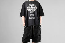 画像をギャラリービューアに読み込む, CHANGES exclusive VINTAGE REMAKE SHORT SLEEVE TEE (BLACK #G)