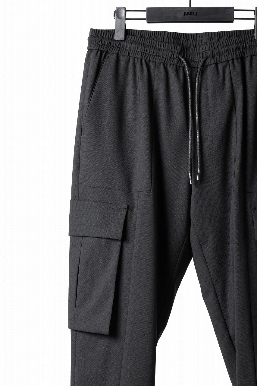 Load image into Gallery viewer, Juun.J Wool Blended Cargo Jogger (BLACK)