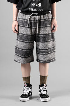 Load image into Gallery viewer, CHANGES x LOOM exclusive REMAKE SHORTS / VINTAGE MEXICAN SURF RUG (MULTI #D)