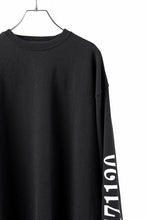 Load image into Gallery viewer, beauty : beast x 20471120 COLLABORATION L/S TEE _1 (BLACK)