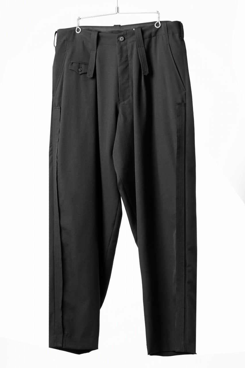Y's for men WITH DECORATIVE CLOTH TAPERED PANTS / WRINKLE WOOL GABARDINE (BLACK)