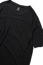画像をギャラリービューアに読み込む, thom/krom SMOOTH FIT T-SHIRT / VISCOSE LINEN JERSEY (BLACK)