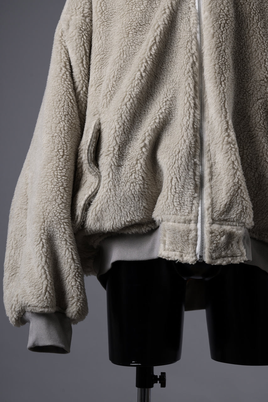 A.F ARTEFACT REVERSIBLE TEDDY BOMBER JACKET (IVORY)