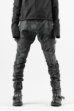 Load image into Gallery viewer, masnada BAGGY CARGO PANTS / STRETCH MICRO RIP COTTON (CAMO LEGION)