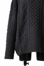 Load image into Gallery viewer, Juun.J Mixed Cabel Sweater (BLACK)