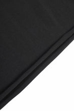 画像をギャラリービューアに読み込む, thom/krom STITCHING BASIC FIT T-SHIRT / SILKY COTTON JERSEY (BLACK)