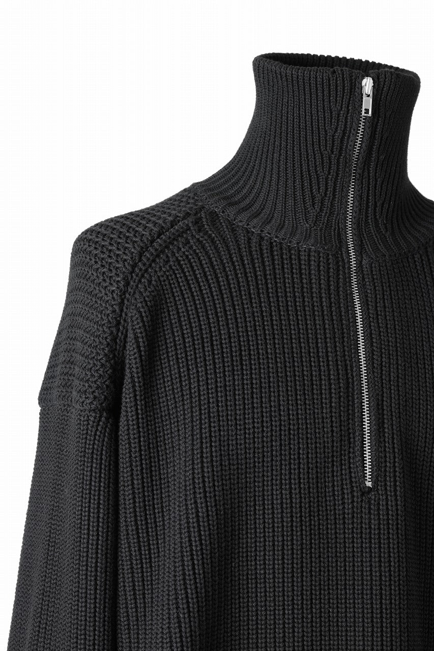 Juun.J Half Zip-up Pullover Sweater (BLACK)