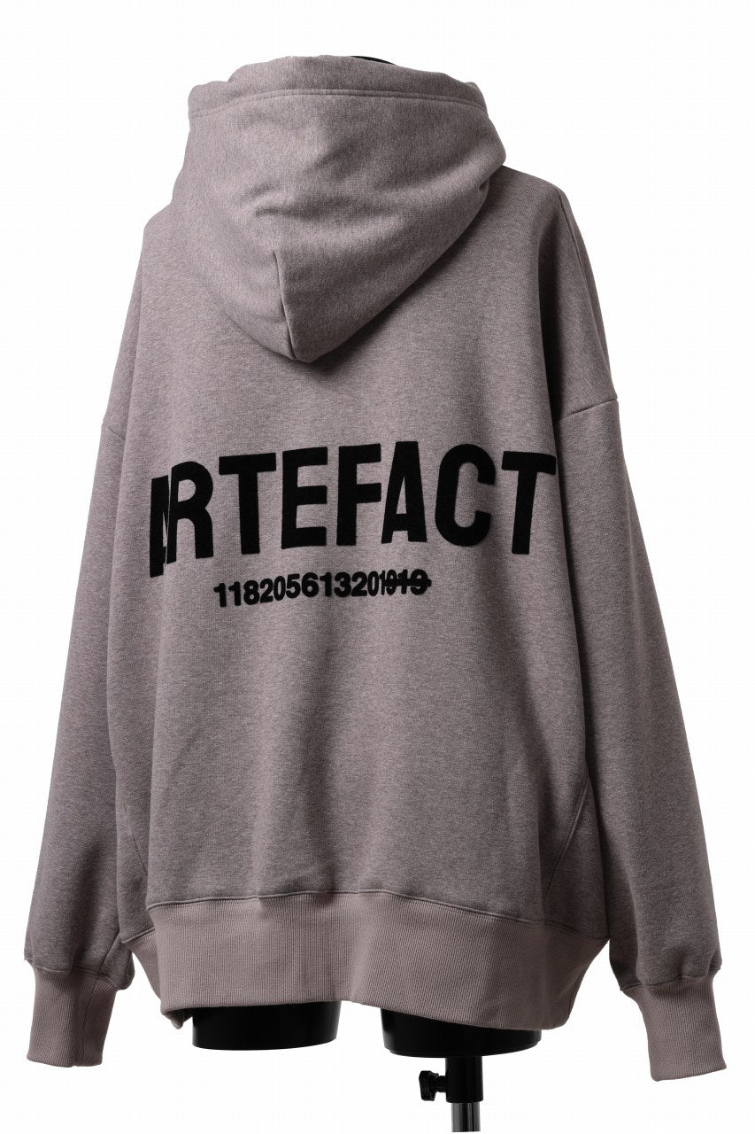 A.F ARTEFACT BOMBERHEAT® BACK LOGO HOODIE (BROWN)