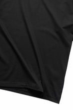 画像をギャラリービューアに読み込む, thom/krom LOOSE FIT BACK PRINT SHORT SLEEVE TEE / LIGHT JERSEY (BLACK)