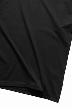 画像をギャラリービューアに読み込む, thom/krom LOOSE FIT BACK PRINT SHORT SLEEVE TEE / LIGHT JERSEY (BLACK)