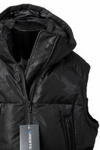 画像をギャラリービューアに読み込む, Y-3 Yohji Yamamoto GRAPHICS PUFFER VEST / PERTEX® (BLACK)