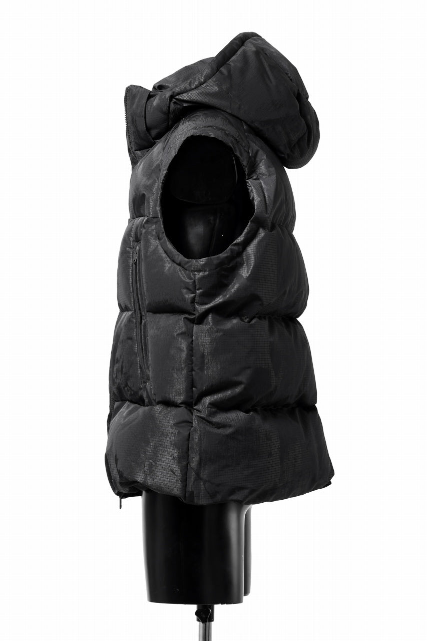 画像をギャラリービューアに読み込む, Y-3 Yohji Yamamoto GRAPHICS PUFFER VEST / PERTEX® (BLACK)