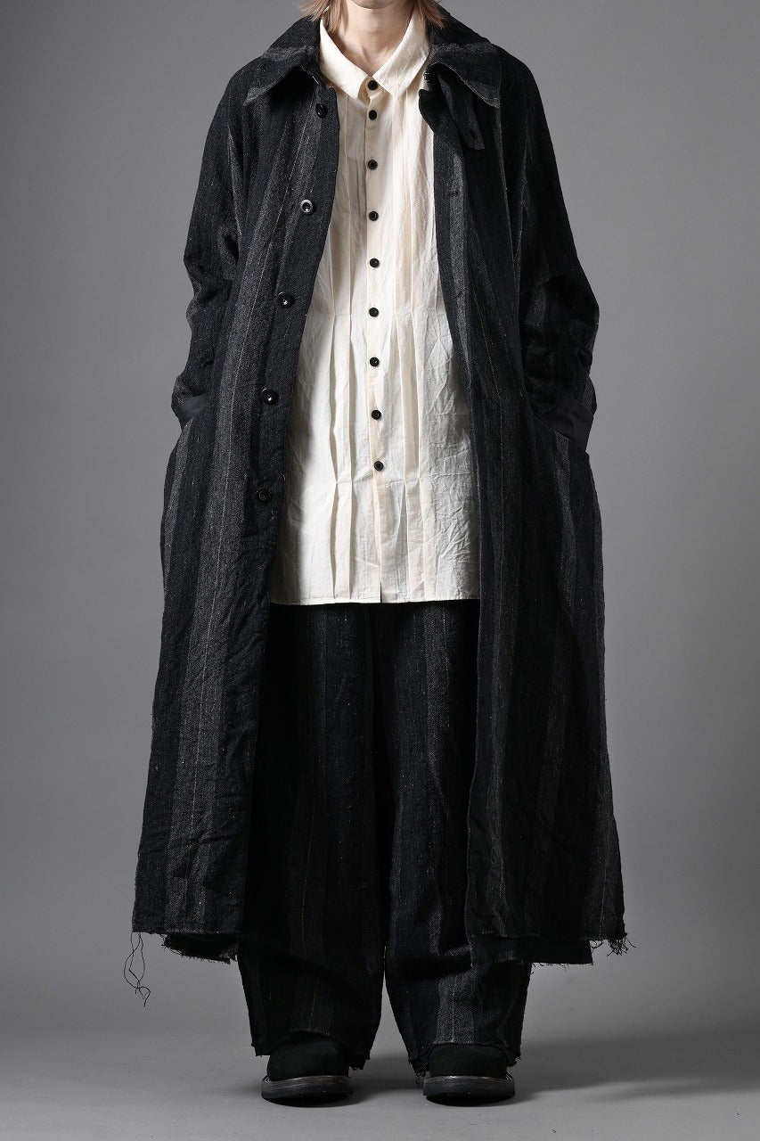 KLASICA AVOIR Ⅱ CUT OFF MAC COAT / IRREGULAR STRIPED ROUGH TWEED (BLACK)