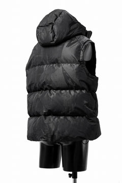 画像をギャラリービューアに読み込む, Y-3 Yohji Yamamoto GRAPHICS PUFFER VEST / PERTEX® (BLACK)