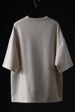 Load image into Gallery viewer, N/07 OVER SIZE TOP / RIBBED CARDBOARD KNIT JERSEY (WHITE)
