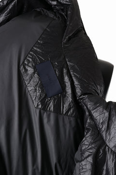 Load image into Gallery viewer, Juun.J Wrinkle Nylon Stand Collar Goose Down Jumper (BLACK)