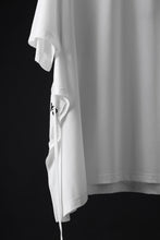 Load image into Gallery viewer, Y-3 Yohji Yamamoto SAIL CLOSURE SHORT SLEEVE TEE (OFF WHITE)