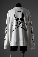 画像をギャラリービューアに読み込む, mastermind JAPAN LOGO SWEAT SHIRT / REGULAR FIT (WHITE)