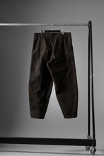 画像をギャラリービューアに読み込む, sus-sous limited trousers MK-0 / british military cotton (CAMOUFLAGE / sumi dyed)