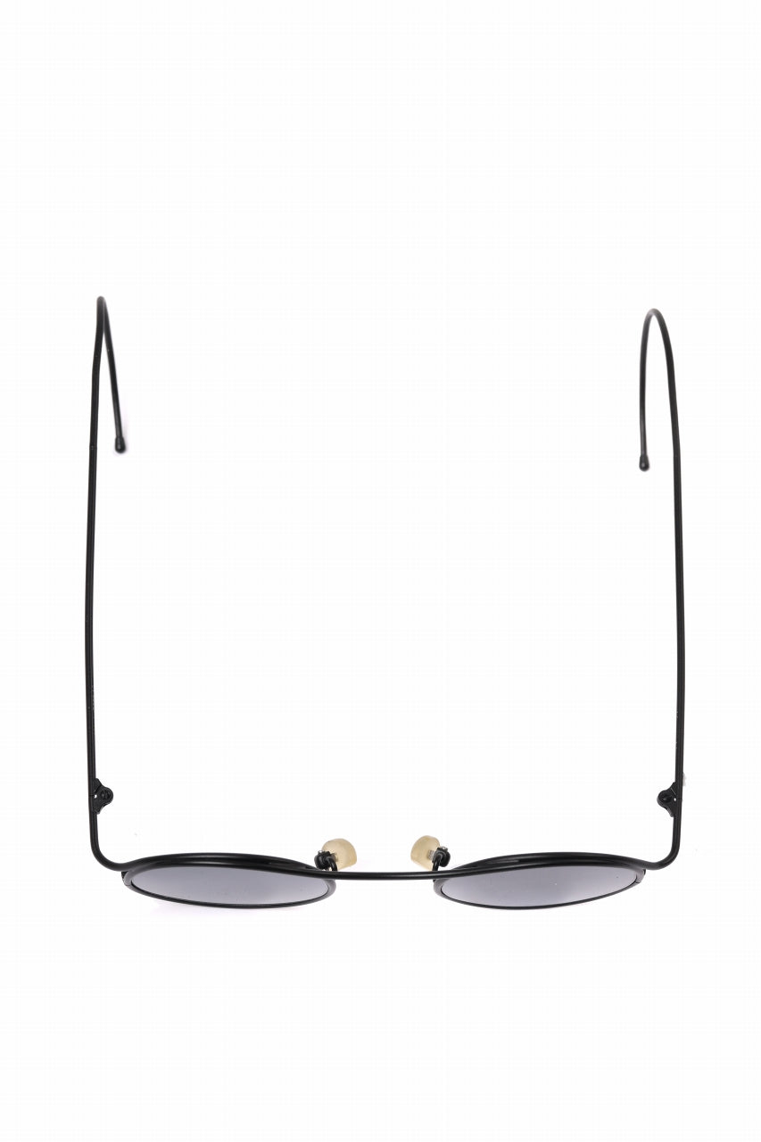 Load image into Gallery viewer, m.a+ one piece round glasses / OO300/TI (M.BLACK/BLACK)