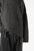 Load image into Gallery viewer, ISABEL BENENATO Wool Turtle-Neck Sweater width A Relaxed Fit and Asymmetrical Fringed Hem (GRAPHITE)