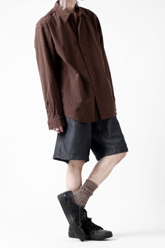 画像をギャラリービューアに読み込む, CAPERTICA 2-TUCK WIDE SHORTS / WASHABLE WOOL x LINEN GABARDINE (DARK NAVY)