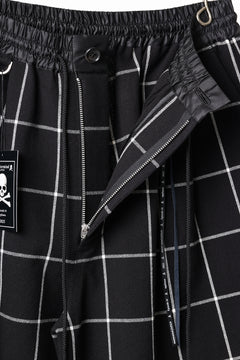 画像をギャラリービューアに読み込む, mastermind JAPAN WIDE TAPERED PLAID TROUSERS (BLACK x WHITE)