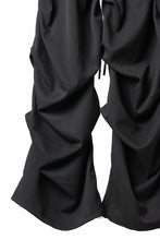 画像をギャラリービューアに読み込む, A.F ARTEFACT EXTREME WIDE BAGGY PANTS / SERGE TWILL (BLACK)