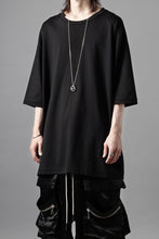 画像をギャラリービューアに読み込む, thom/krom LOOSE FIT BACK PRINT SHORT SLEEVE TEE / LIGHT JERSEY (BLACK)